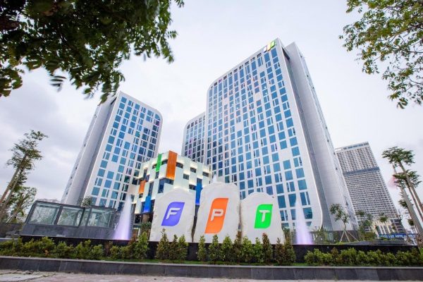 FPT đầu tư Daythree