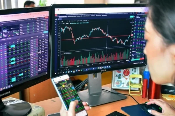 công ty chứng khoán bị xử phạt