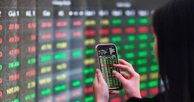 bắt đáy VN-Index